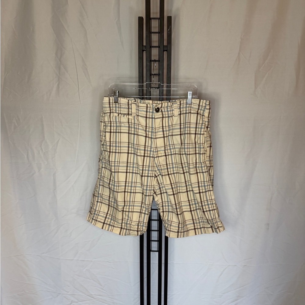 American Eagle Outfitters Beige Checkered Men's Shorts
